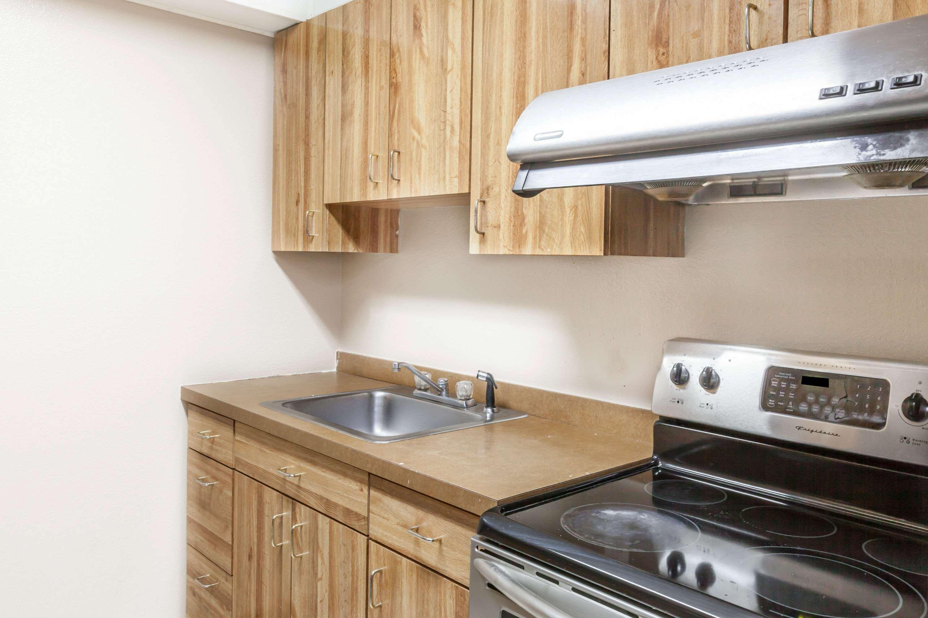 Super 8 By Wyndham Johnstown/Gloversville Bagian luar foto